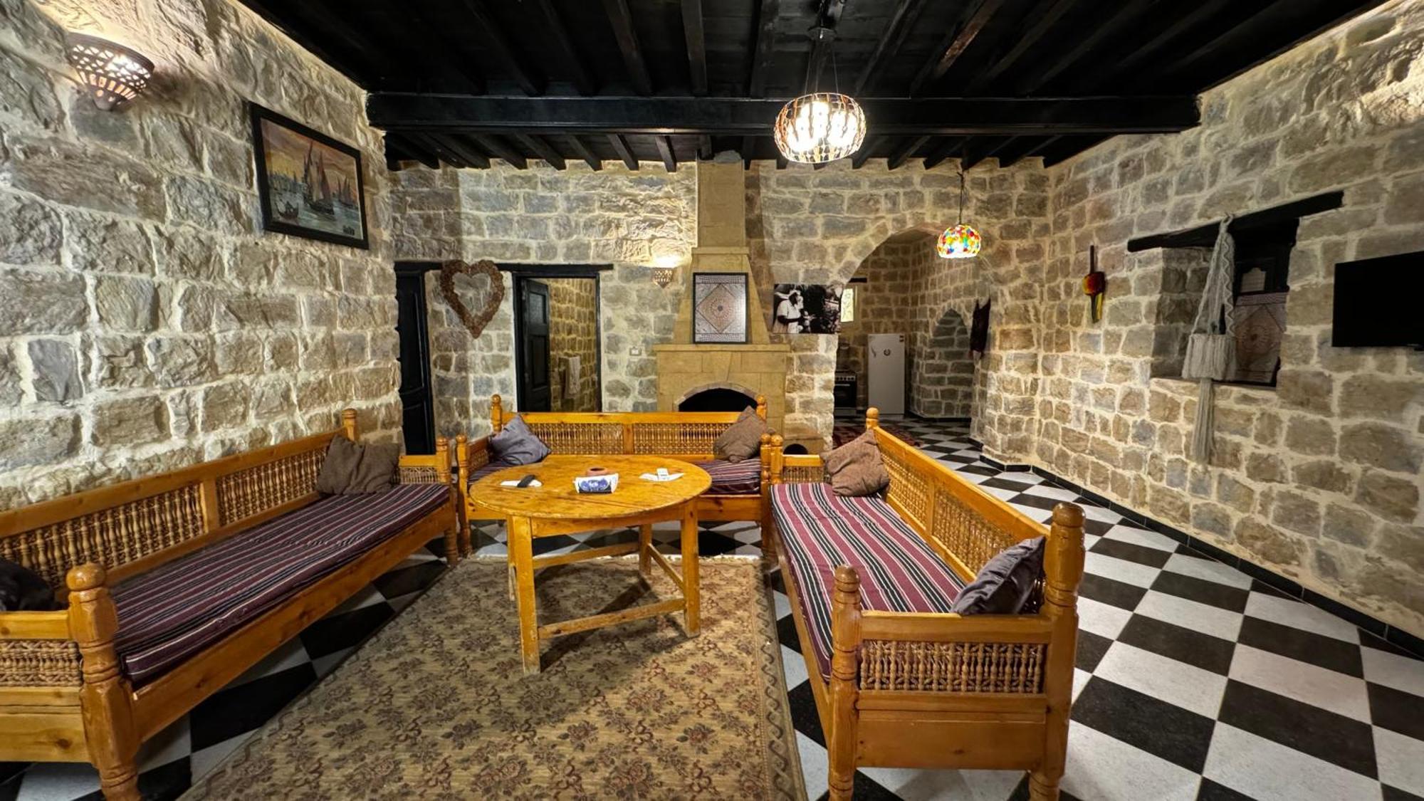 Zad Elmosafer Villa - Tunis Village Экстерьер фото
