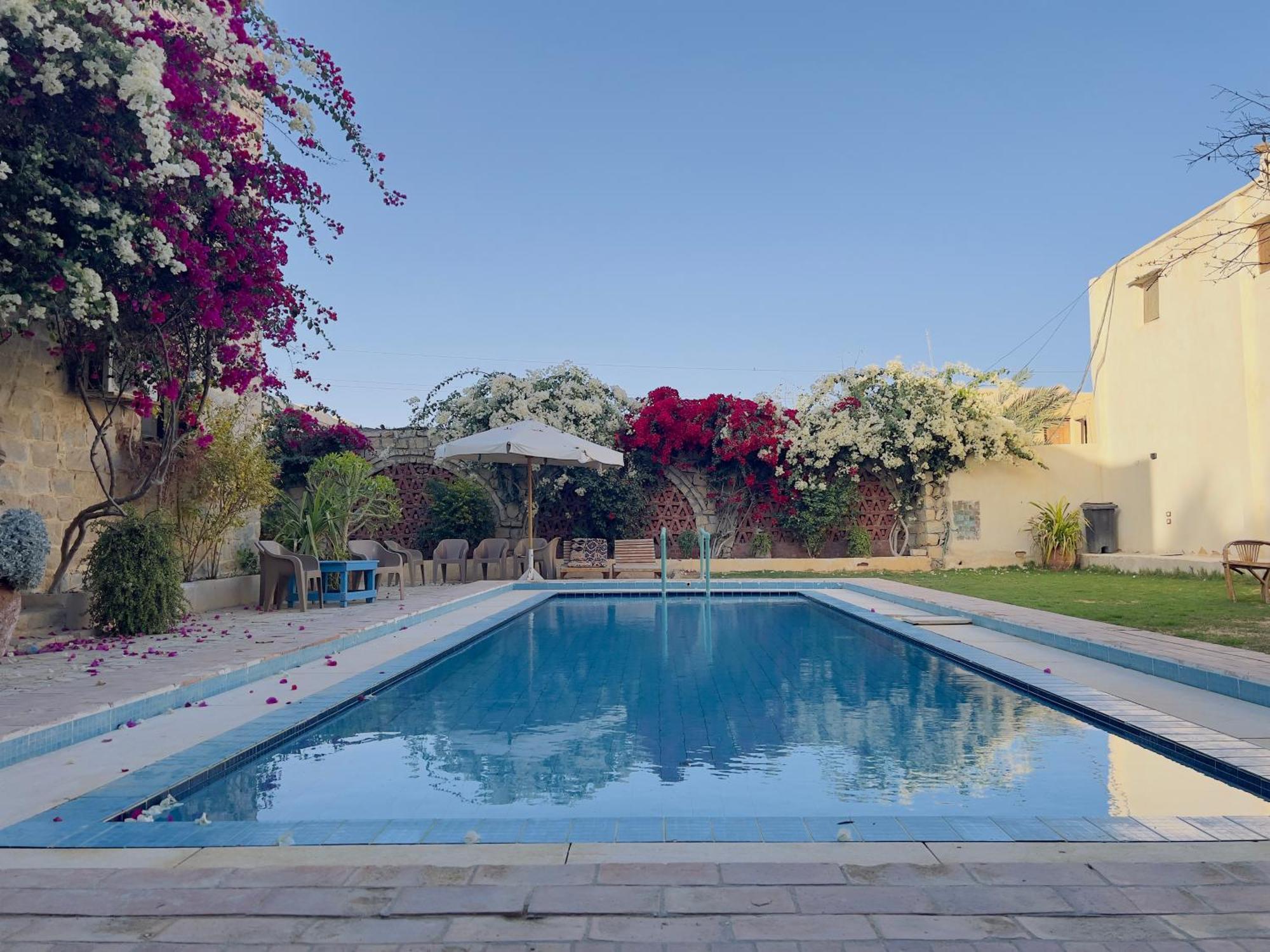 Zad Elmosafer Villa - Tunis Village Экстерьер фото