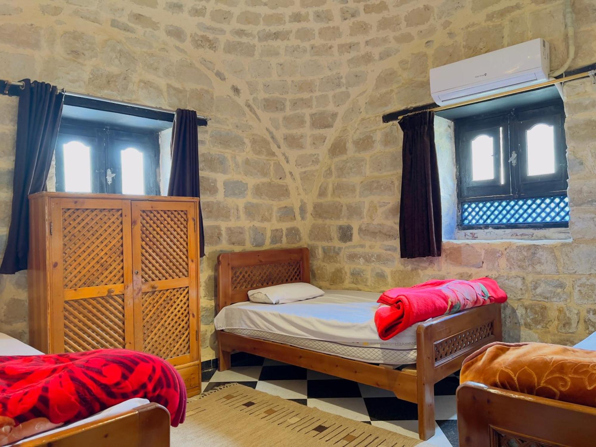 Zad Elmosafer Villa - Tunis Village Экстерьер фото