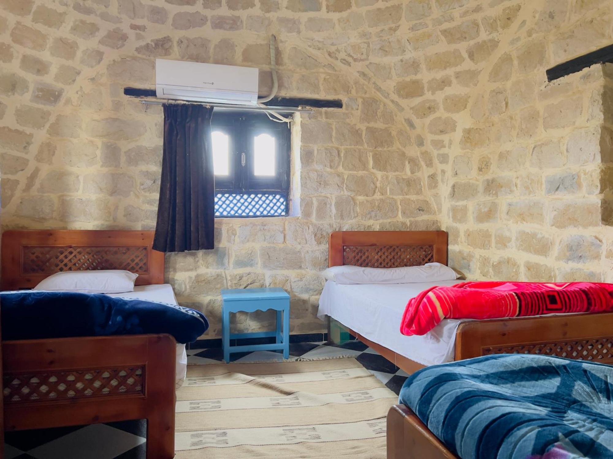 Zad Elmosafer Villa - Tunis Village Экстерьер фото